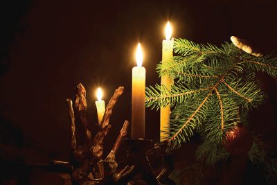 history of Christmas lighting, Christmastime lighting